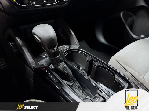 Used 2021 Chevrolet TrailBlazer LT AWD/4WD image 19