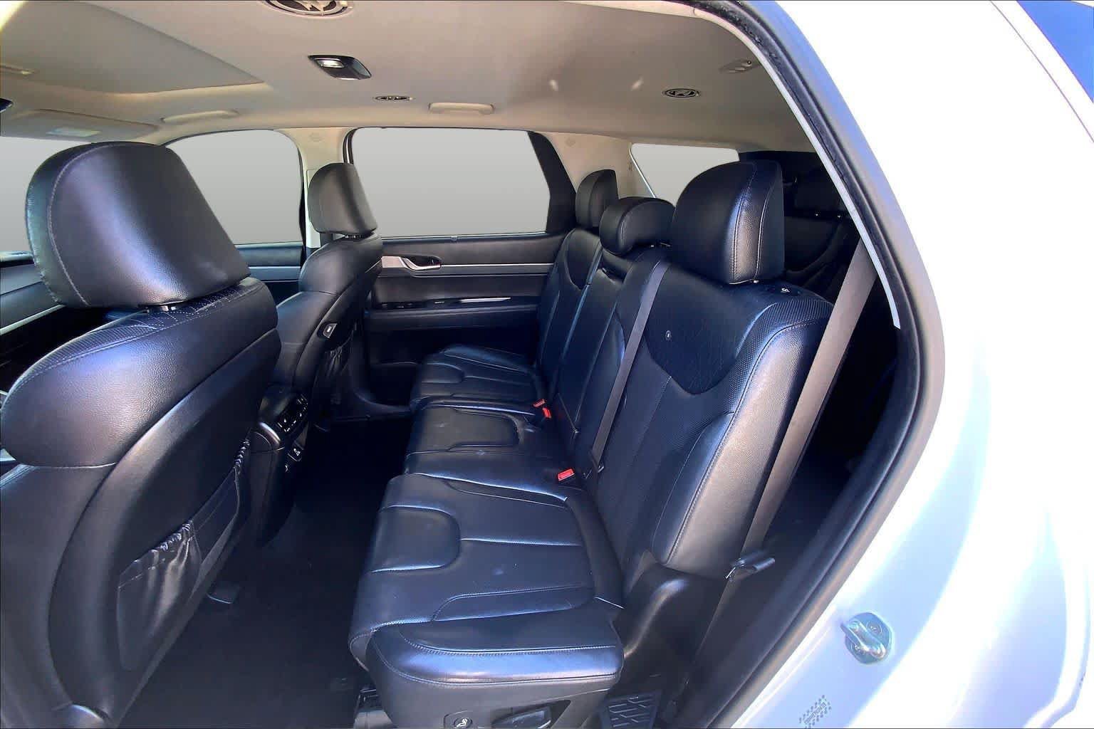 Used 2022 Hyundai Palisade SEL w/ 8P Bench Seat Package FWD image 20
