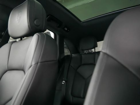 New 2026 Porsche Macan AWD/4WD image 36