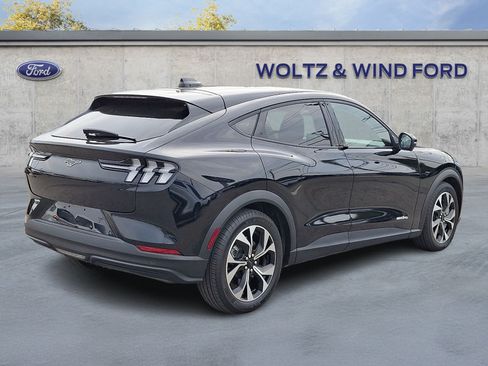 Used 2025 Ford Mustang Mach-E Select AWD/4WD image 6