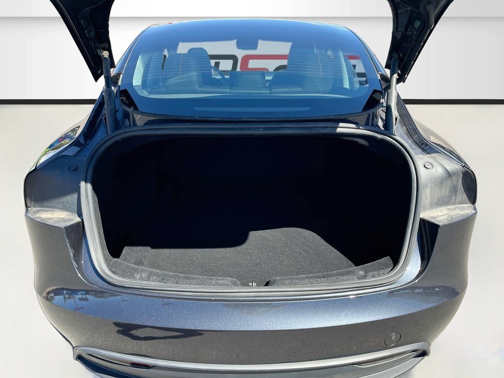 Used 2025 Tesla Model 3 Long Range RWD image 27