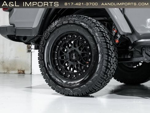 Used 2021 Jeep Gladiator Mojave image 32