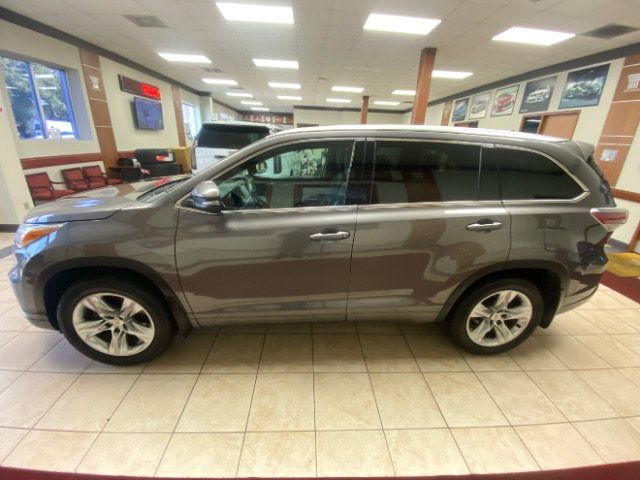 Used 2014 Toyota Highlander Limited AWD/4WD image 4