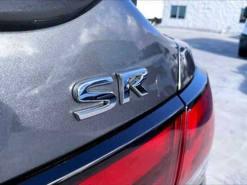 Used 2023 Nissan Sentra SR w/ SR Premium Package FWD image 7