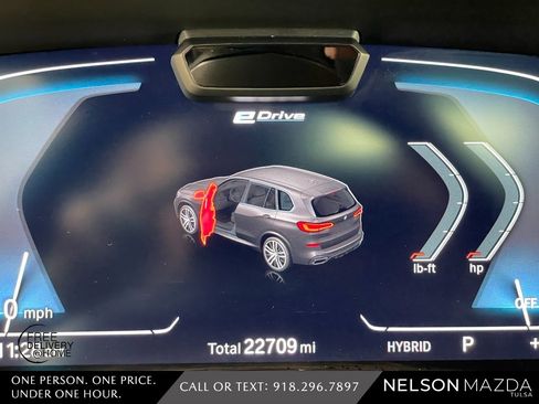 Used 2023 BMW X5 xDrive45e w/ Executive Package image 26