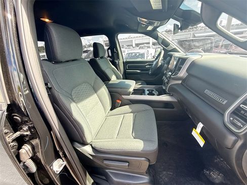 New 2026 RAM 1500 2WD Crew Cab image 28