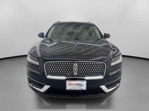 Used 2019 Lincoln Nautilus Reserve w/ Driver Assistance Package AWD/4WD image 2
