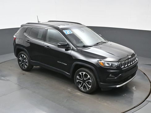 Used 2023 Jeep Compass Limited AWD/4WD image 35
