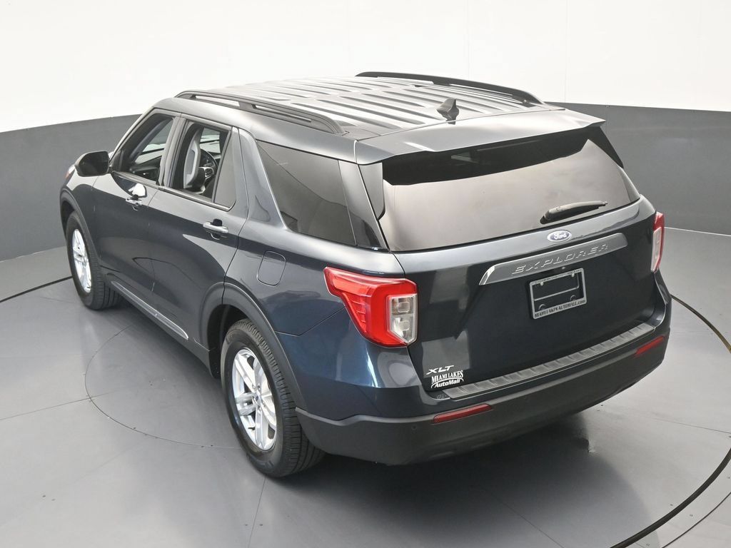 Used 2023 Ford Explorer XLT RWD image 45