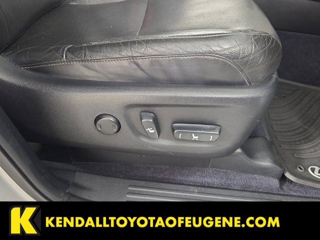 Used 2013 Lexus GX 460 w/ Convenience Pkg AWD/4WD image 33