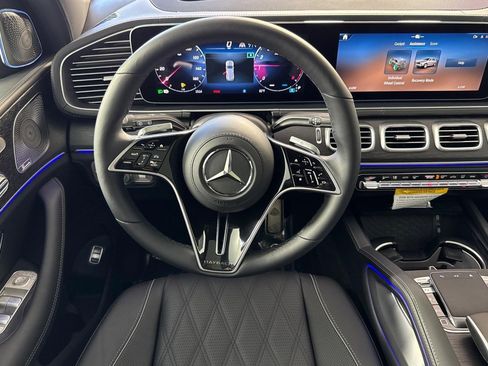 New 2026 Mercedes-Benz Maybach GLS 600 4MATIC image 27