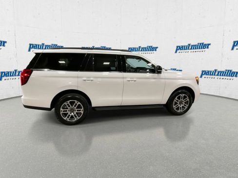 New 2025 Ford Expedition Active AWD/4WD image 12