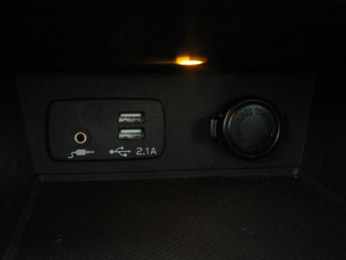 Used 2022 Subaru Impreza 2.0i Premium AWD/4WD image 43