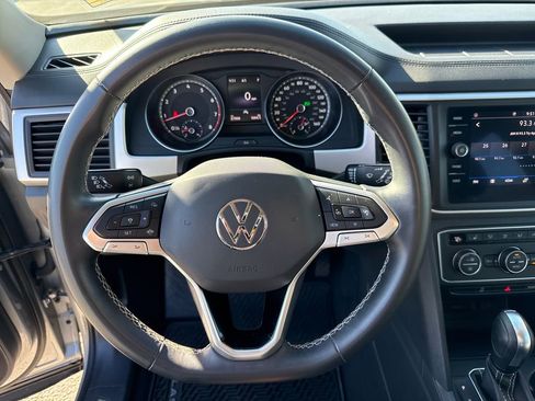 Used 2021 Volkswagen Atlas SE w/ Panoramic Sunroof Package image 15