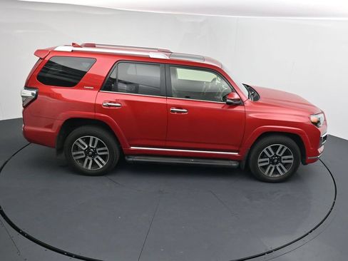 Used 2023 Toyota 4Runner Limited AWD/4WD image 17