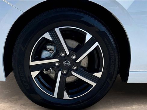 Used 2025 Nissan Sentra SV FWD image 36