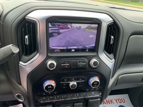 Used 2020 GMC Sierra 1500 SLT w/ SLT Premium Plus Package AWD/4WD image 17