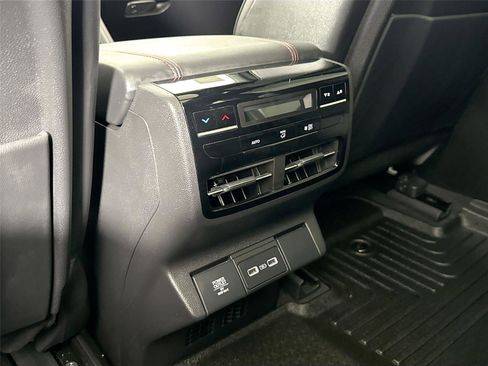 Used 2023 Acura MDX A-Spec AWD/4WD image 38