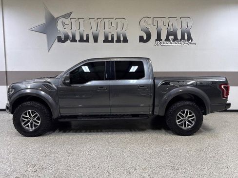 Used 2018 Ford F150 Raptor w/ Equipment Group 802A Luxury image 5
