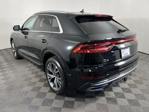 Used 2023 Audi Q8 Prestige image 8