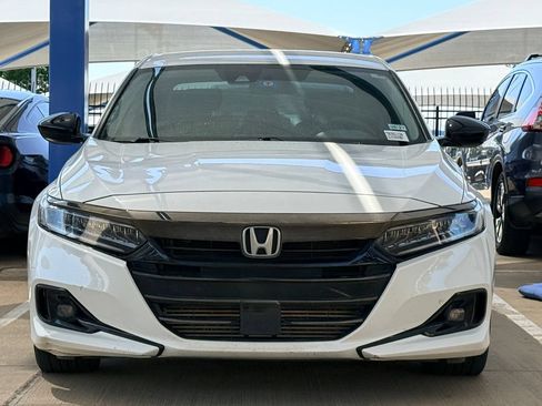 Used 2021 Honda Accord Sport Special Edition image 2