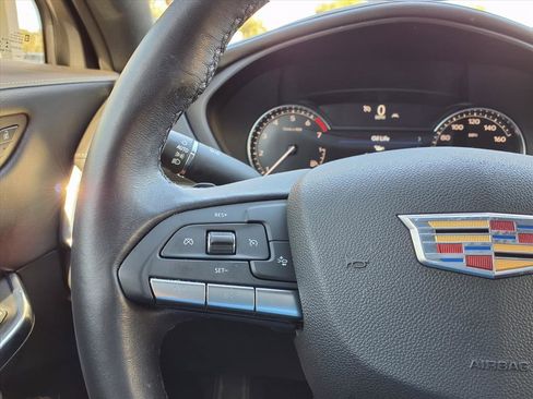 Certified 2023 Cadillac XT4 Premium Luxury image 26