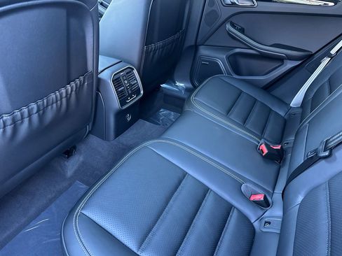 New 2026 Porsche Macan Turbo image 15