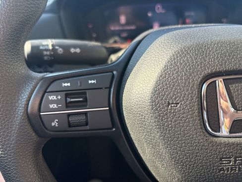 Used 2025 Honda Accord SE image 11