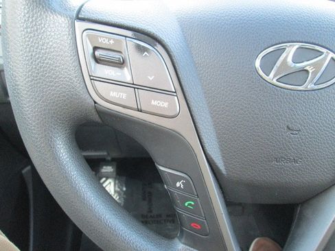 Used 2018 Hyundai Santa Fe Sport image 18