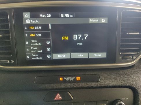 Used 2021 Kia Sportage LX AWD/4WD image 25