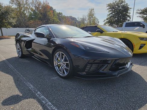 Used 2020 Chevrolet Corvette Stingray Premium Cpe w/ 3LT Preferred Equipment Group image 31