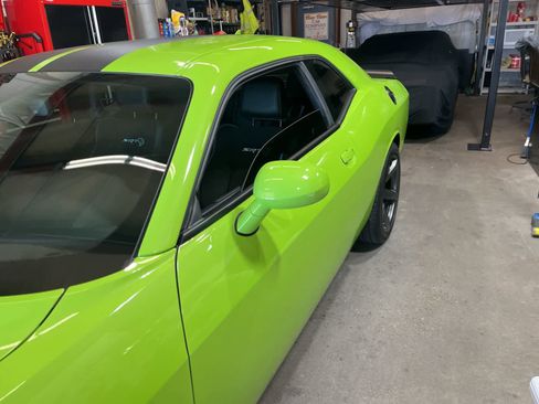 Used 2019 Dodge Challenger SRT Hellcat w/ Plus Package image 5