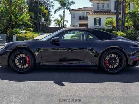 Used 2024 Porsche 911 Cabriolet image 15