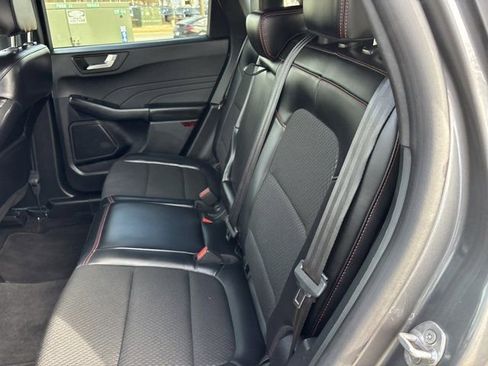 Used 2025 Ford Escape ST-Line Select image 16