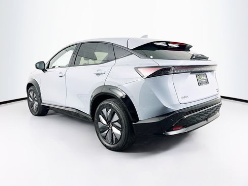 Used 2024 Nissan Ariya AWD image 5