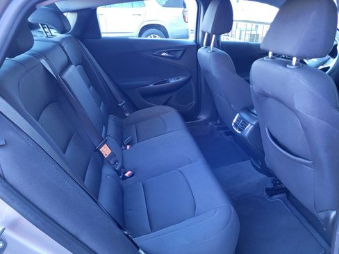 Used 2023 Chevrolet Malibu LT image 33