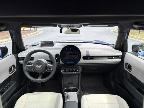 Used 2025 MINI Cooper S FWD image 17