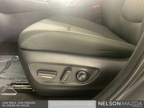 Used 2025 Toyota RAV4 XLE FWD image 25