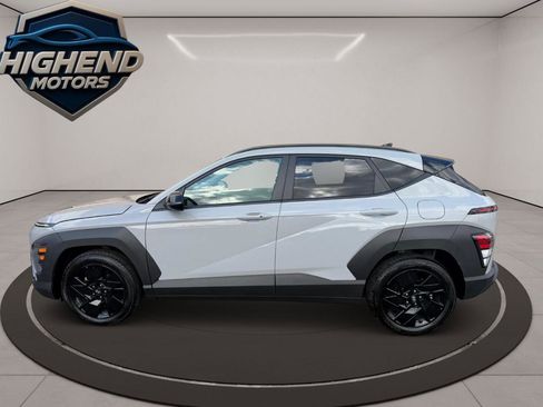 Used 2026 Hyundai Kona SEL Sport FWD image 2