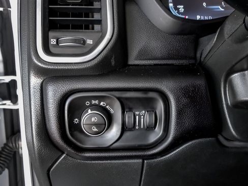 Used 2025 RAM 3500 Laramie AWD/4WD image 26