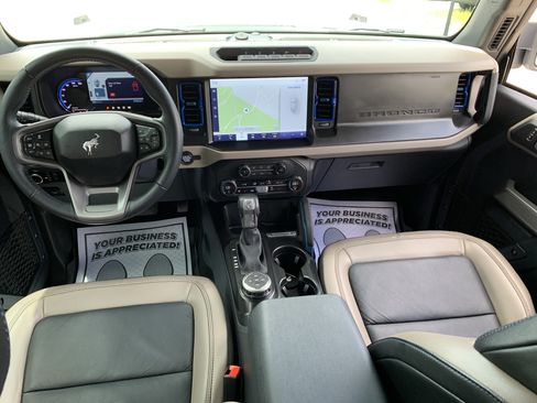 Used 2023 Ford Bronco Wildtrak AWD/4WD image 33