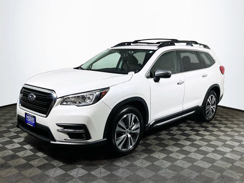 Used 2022 Subaru Ascent Touring AWD/4WD image 3