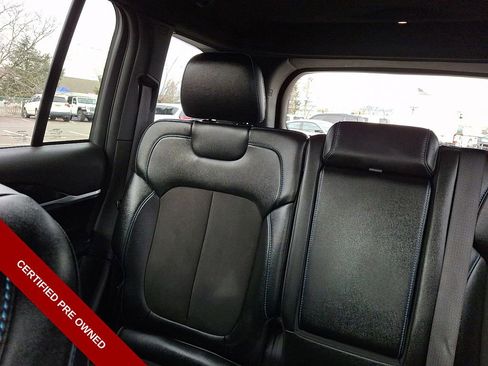 Used 2023 Jeep Grand Cherokee Trailhawk image 18