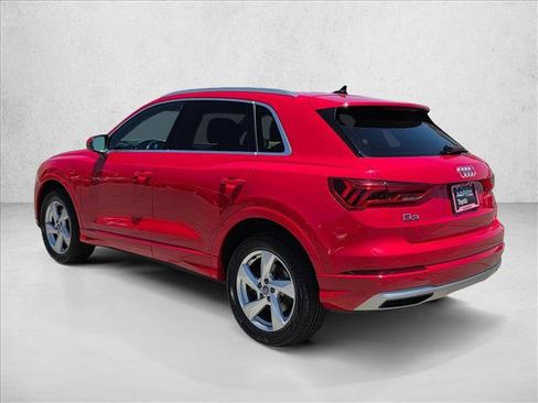 Used 2020 Audi Q3 2.0T Premium w/ Convenience Package AWD/4WD image 8
