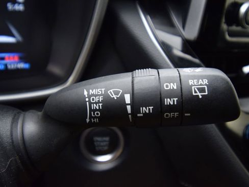 Used 2022 Toyota Corolla SE image 30