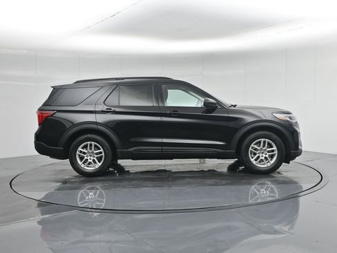New 2026 Ford Explorer Active image 35