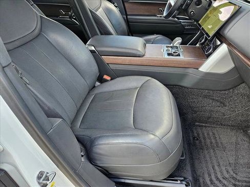 Used 2023 Land Rover Range Rover SE image 19