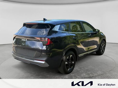Used 2026 Kia Sportage LX FWD image 5