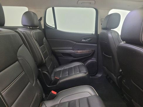 Used 2021 GMC Acadia Denali w/ Denali Ultimate Package image 19