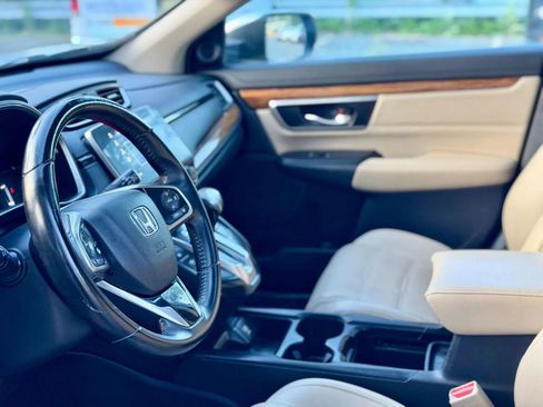 Used 2018 Honda CR-V EX image 9